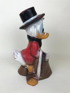 Scultpture da giardino in plastica Disney Uncle Scrooge ( Zio Paperone) degli anni '90 di Celloplast