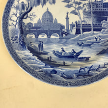 Carica l&#39;immagine nel visualizzatore di Gallery, Piatto Spode in terraglia bianca e blue con motivo Roma, Inghilterra 1816