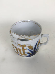 Mustache cup in porcellana solo per uso decorativo, Germania fine '800
