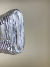 Carica l&#39;immagine nel visualizzatore di Gallery, Fiaschetta vintage in vetro Fratelli Branca Milano con coppa in alluminio, Italia anni &#39;50