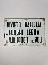 Carica l&#39;immagine nel visualizzatore di Gallery, Cartello di divieto Raccolta Funghi, Italia anni &#39;70